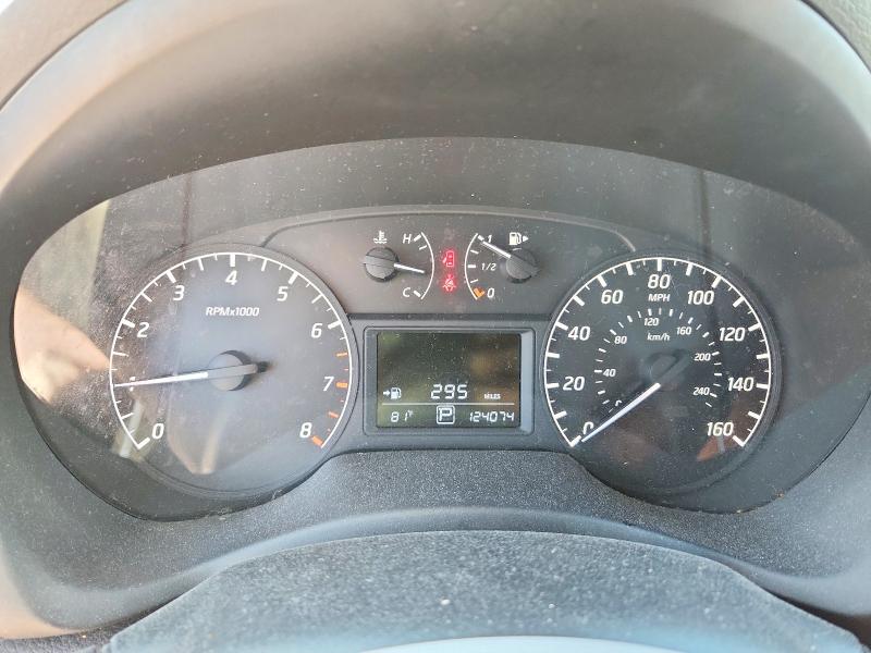 Photo 9 from auction – 2017 NISSAN SENTRA with VIN 3N1AB7AP6HY237518