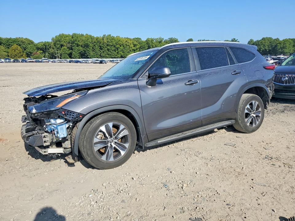 2023 TOYOTA HIGHLANDER - Търг №65186736