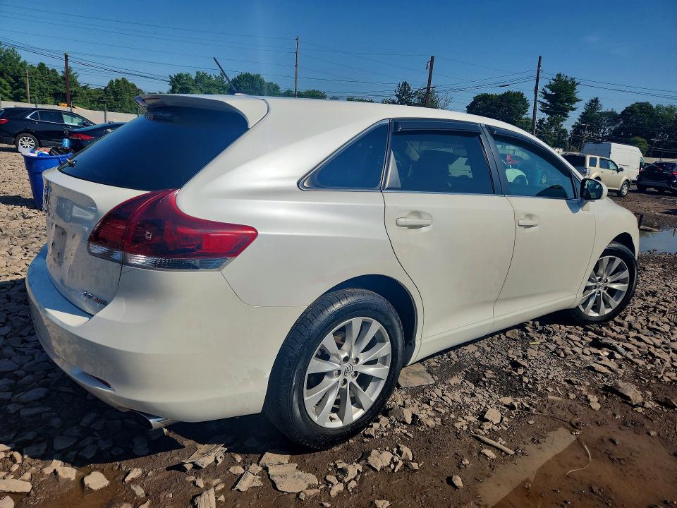 Снимка 3 от търг – 2014 TOYOTA VENZA с VIN 4T3BA3BBXEU057265
