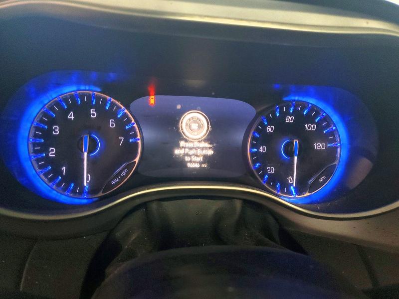 Photo 9 from auction – 2019 CHRYSLER PACIFICA with VIN 2C4RC1FG7KR643902