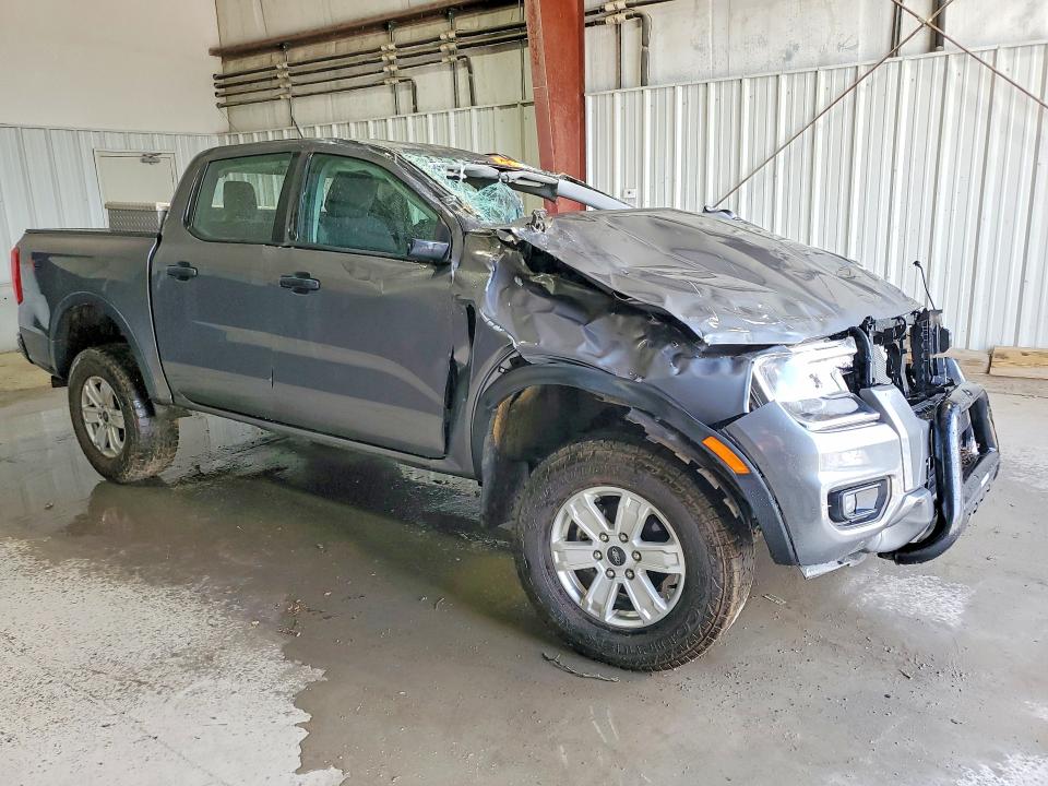 Photo 4 from auction – 2024 FORD RANGER with VIN 1FTER4PH5RLE33291