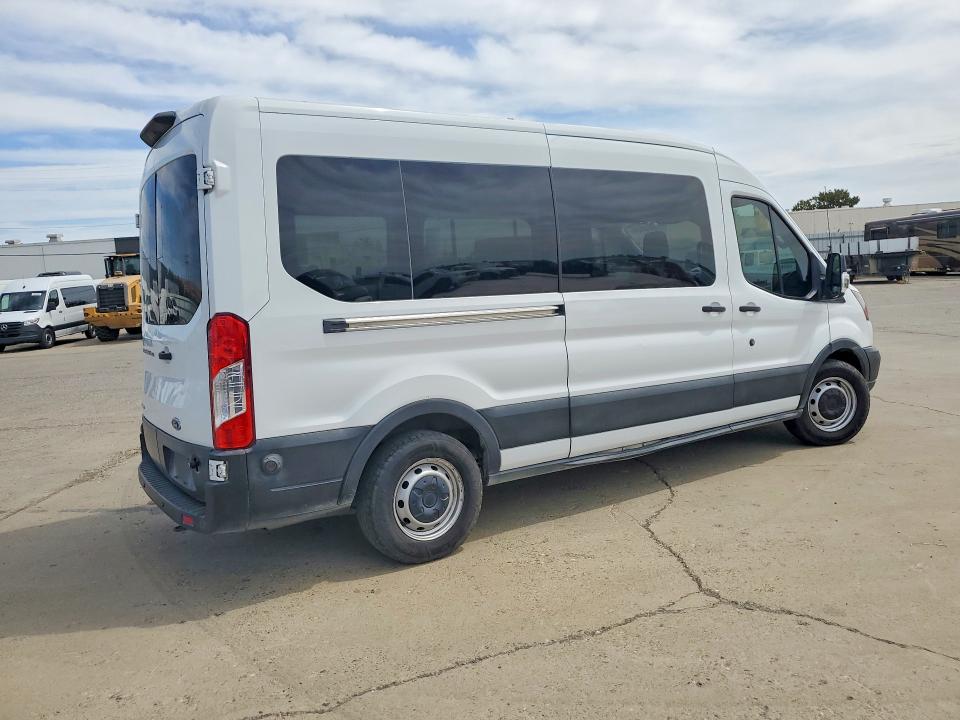 Photo 3 from auction – 2019 FORD TRANSIT with VIN 1FDAX2CG6KKB48726