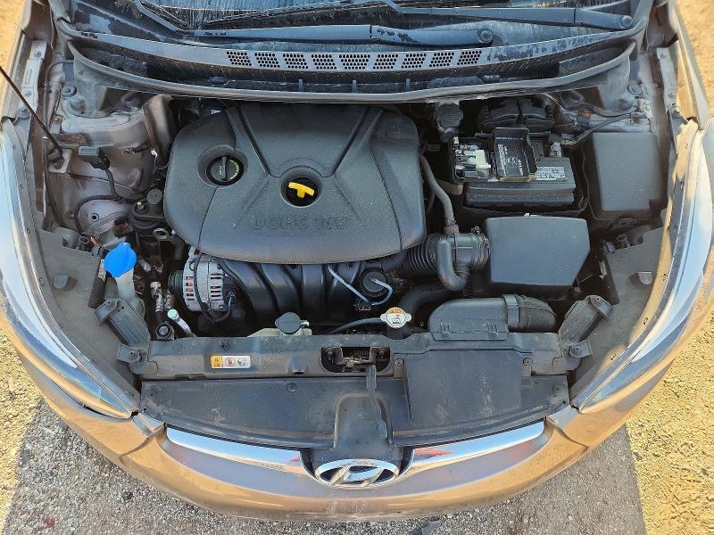 Photo 11 from auction – 2015 HYUNDAI ELANTRA with VIN 5NPDH4AE8FH587331
