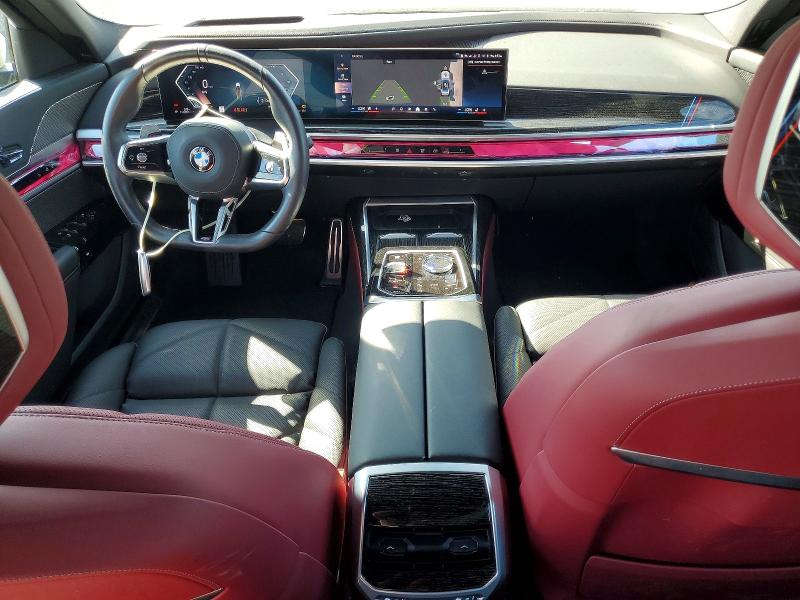 Снимка 8 от търг – 2025 BMW 740 с VIN WBA23EH08SCU84676