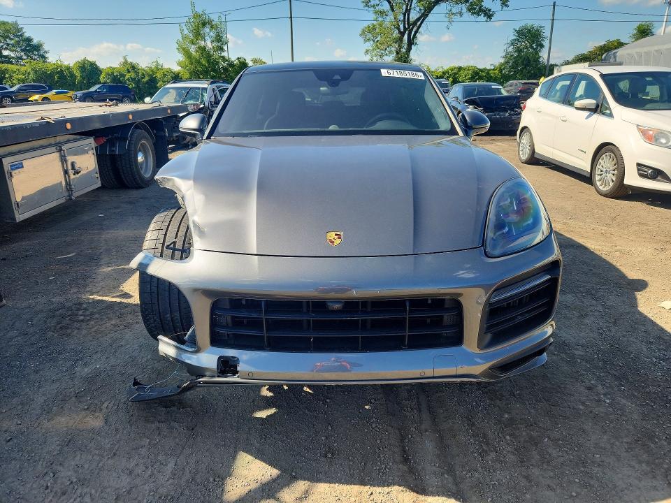 Photo 5 from auction – 2021 PORSCHE CAYENNE with VIN WP1BG2AY8MDA50226