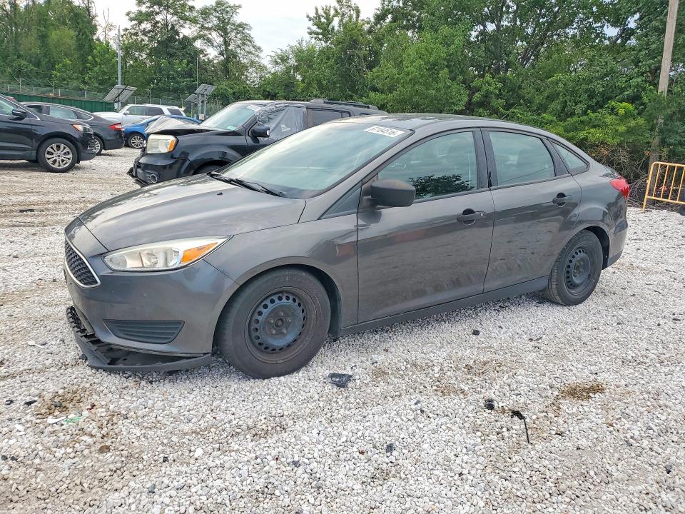 FORD FOCUS 2015 with VIN 1FADP3E22FL259871 - Photo from auction