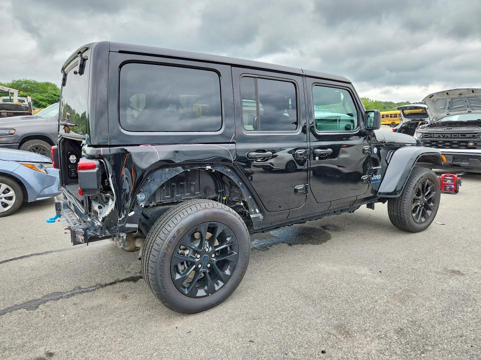 Photo 3 from auction – 2024 JEEP WRANGLER with VIN 1C4RJXP67RW208233