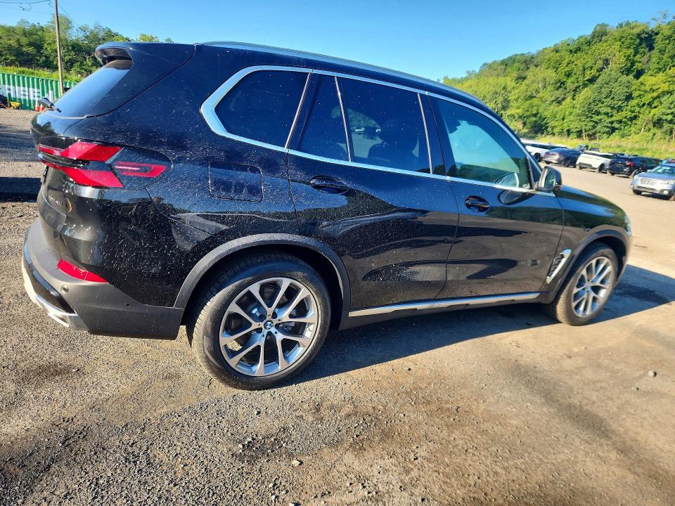 Photo 3 from auction – 2026 BMW X5 with VIN 5UX23EU0XT9384861