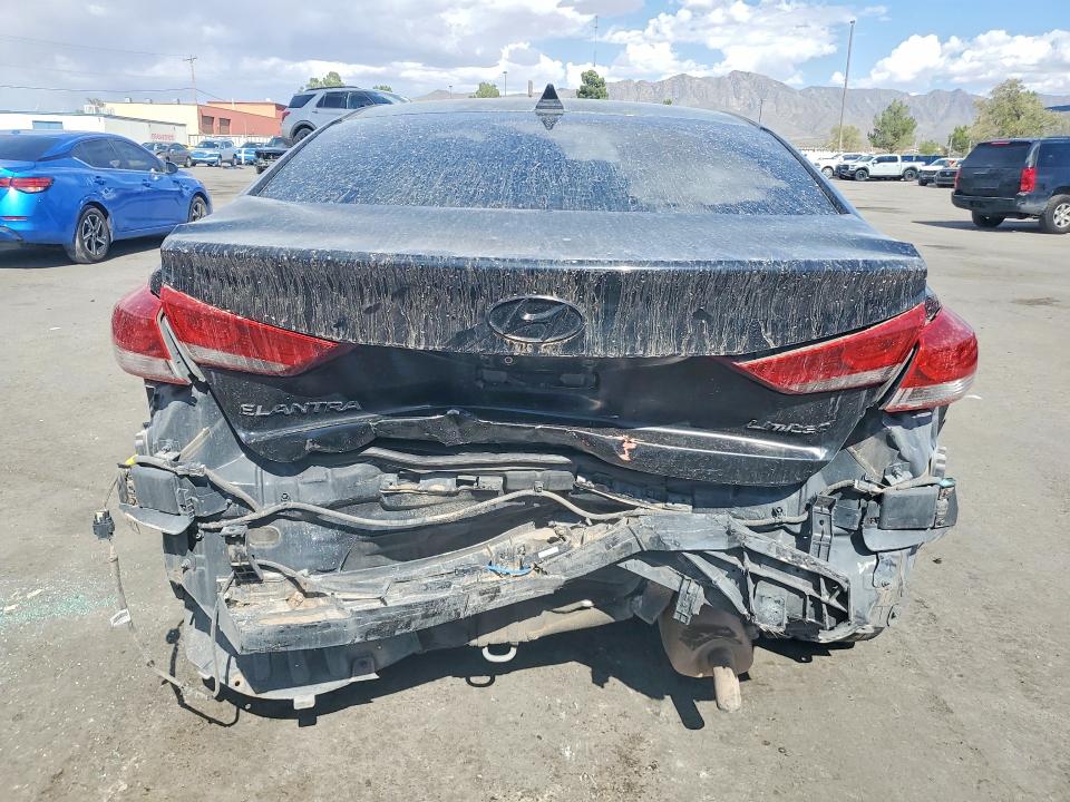 Photo 6 from auction – 2017 HYUNDAI ELANTRA with VIN 5NPD84LF3HH016970