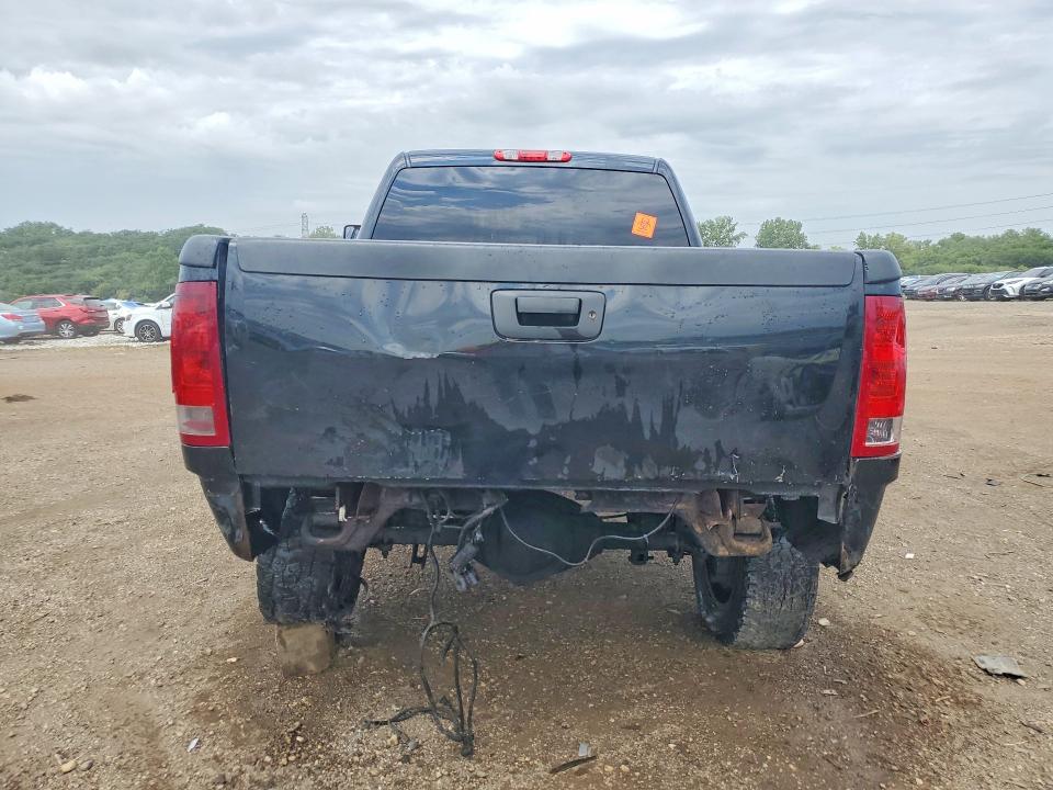 Photo 6 from auction – 2014 GMC SIERRA with VIN 1GT120C80EF151957