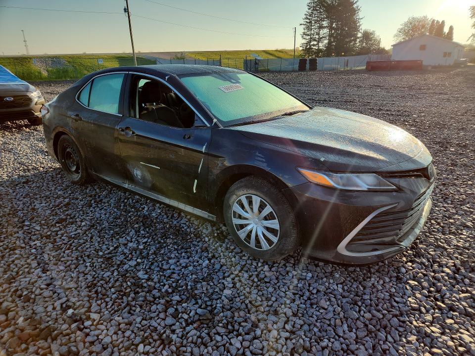 Photo 4 from auction – 2023 TOYOTA CAMRY with VIN 4T1C31AK9PU603540