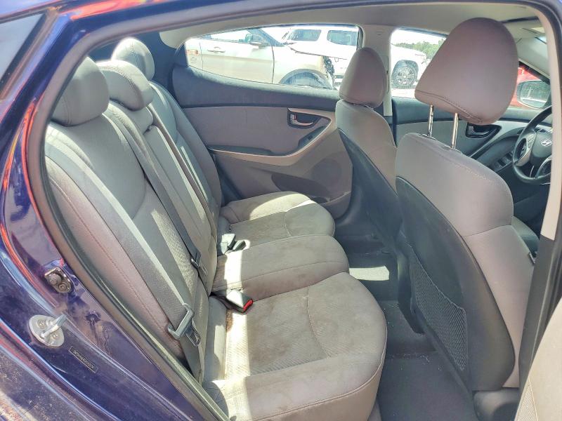 Photo 10 from auction – 2012 HYUNDAI ELANTRA with VIN 5NPDH4AE6CH142274