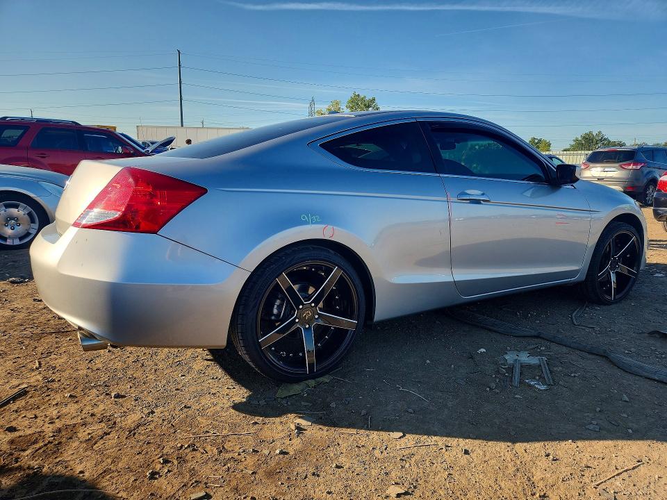 Photo 3 from auction – 2012 HONDA ACCORD with VIN 1HGCS1B85CA023998