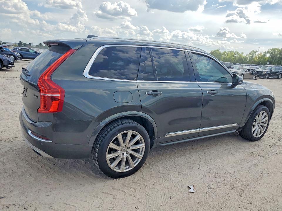 Photo 3 from auction – 2018 VOLVO XC90 with VIN YV4A22PL6J1332169