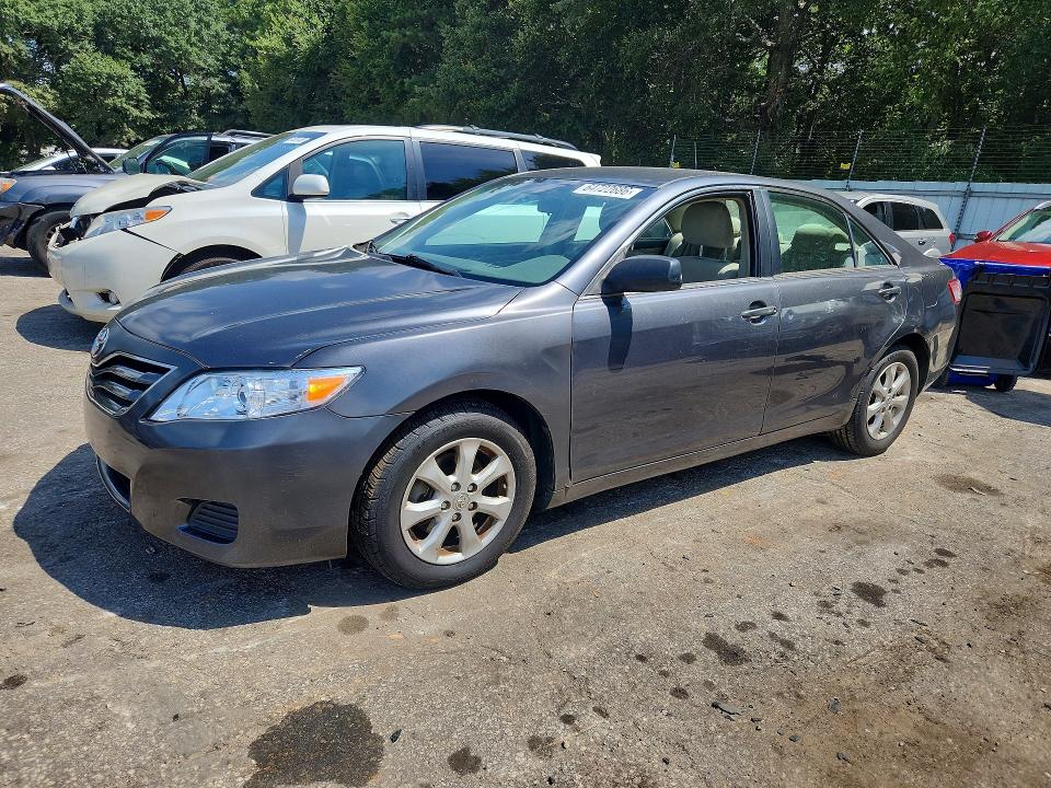 TOYOTA CAMRY 2011 with VIN 4T1BF3EK9BU699686 - Photo from auction