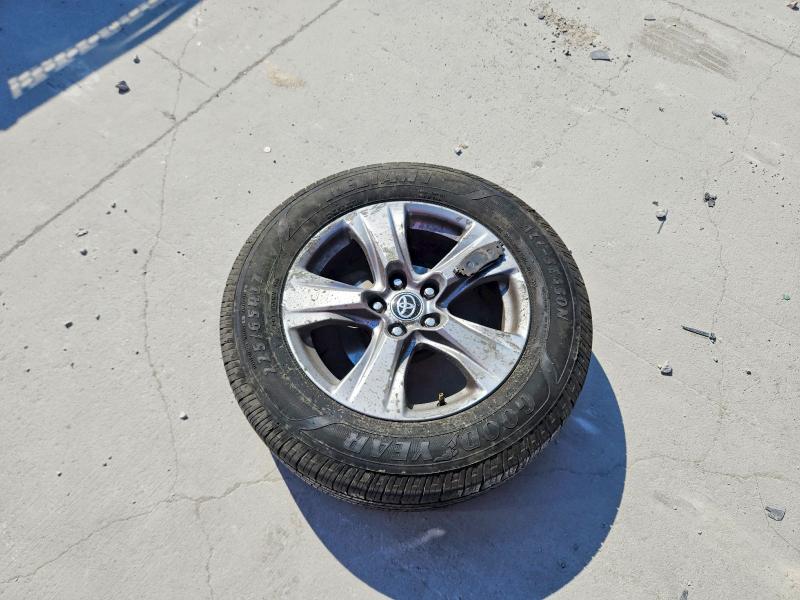 Photo 13 from auction – 2024 TOYOTA RAV4 with VIN 2T3W1RFV1RC278544