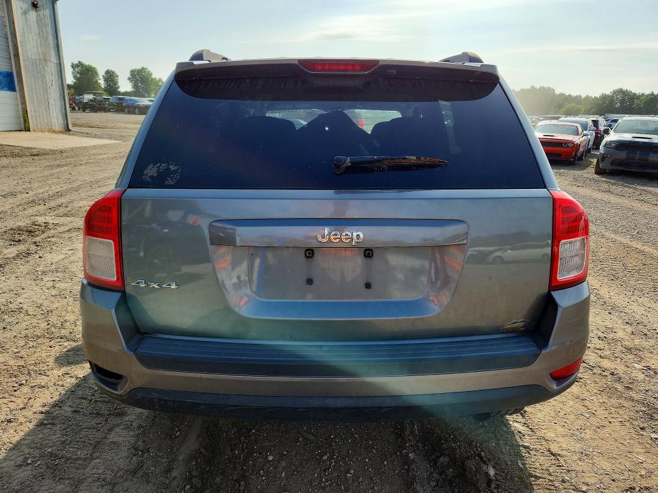 Photo 6 from auction – 2011 JEEP COMPASS with VIN 1J4NF1FB6BD218226