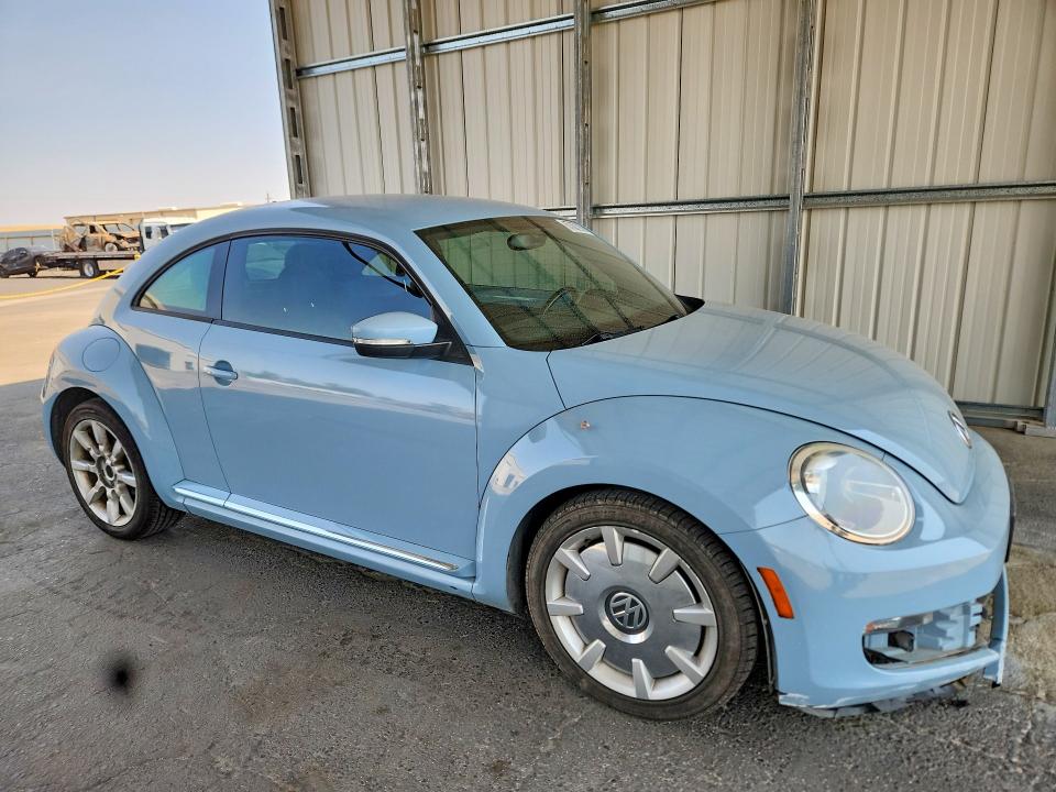 Photo 4 from auction – 2012 VOLKSWAGEN BEETLE with VIN 3VWJP7AT8CM603729