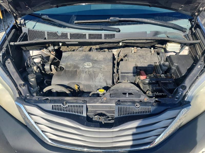 Photo 12 from auction – 2014 TOYOTA SIENNA with VIN 5TDDK3DC5ES078828