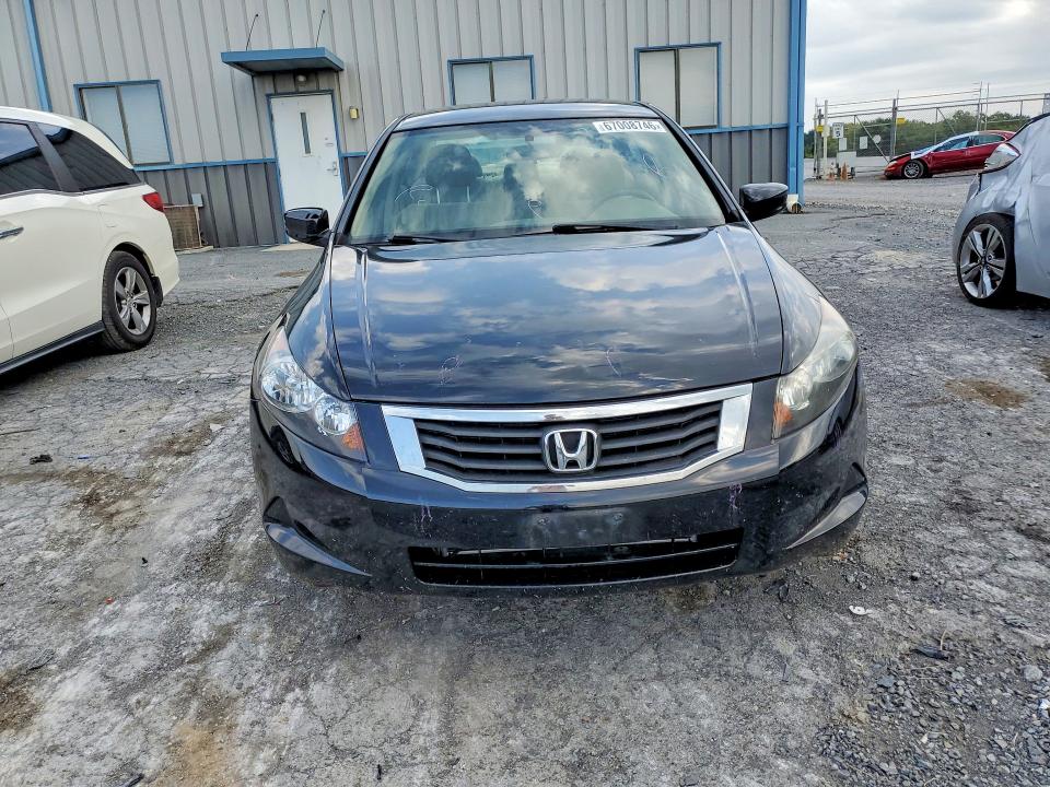 Photo 5 from auction – 2010 HONDA ACCORD with VIN 1HGCP2F3XAA093645