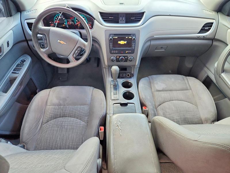 Photo 8 from auction – 2017 CHEVROLET TRAVERSE with VIN 1GNKRFEDXHJ140678