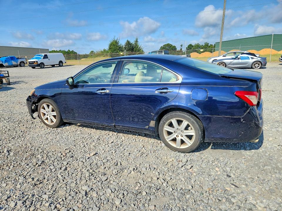 Photo 2 from auction – 2007 LEXUS ES with VIN JTHBJ46GX72112853