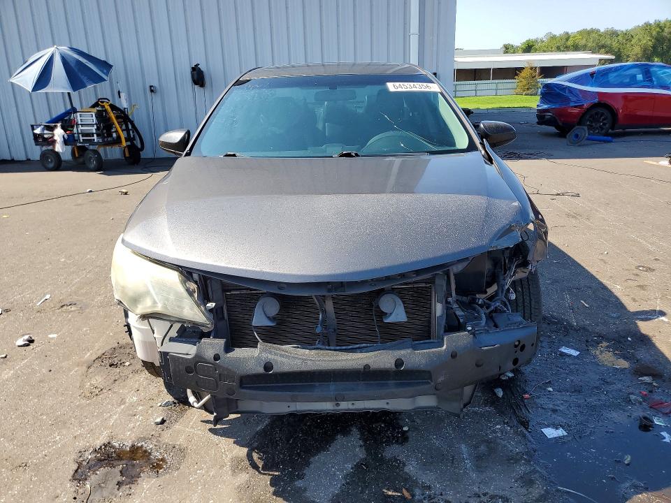 Photo 5 from auction – 2014 TOYOTA CAMRY with VIN 4T1BF1FK8EU868118