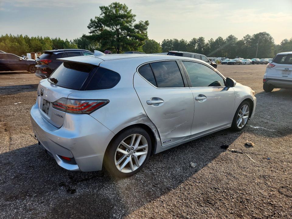 Photo 3 from auction – 2014 LEXUS CT with VIN JTHKD5BH4E2180445