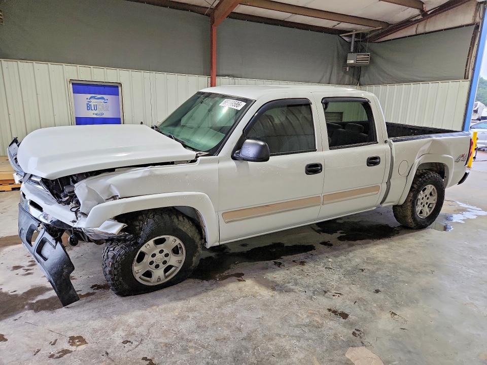 2006 CHEVROLET SILVERADO - Търг №66069586