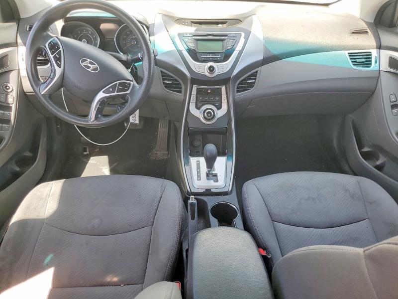 Photo 8 from auction – 2011 HYUNDAI ELANTRA with VIN 5NPDH4AEXBH026185