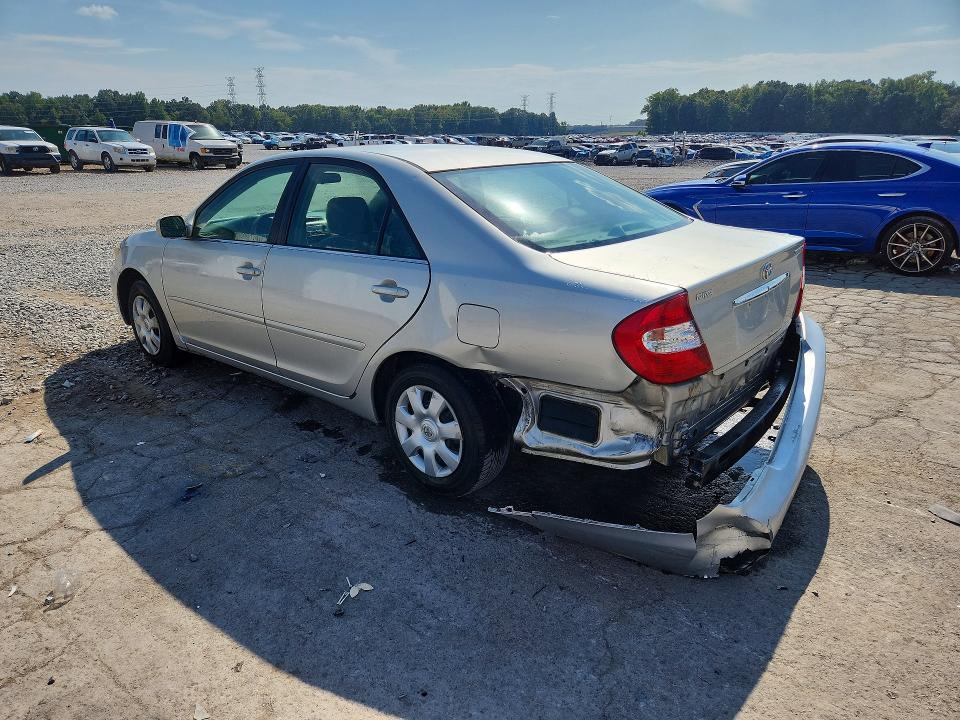Photo 2 from auction – 2002 TOYOTA CAMRY with VIN 4T1BE32K52U050765
