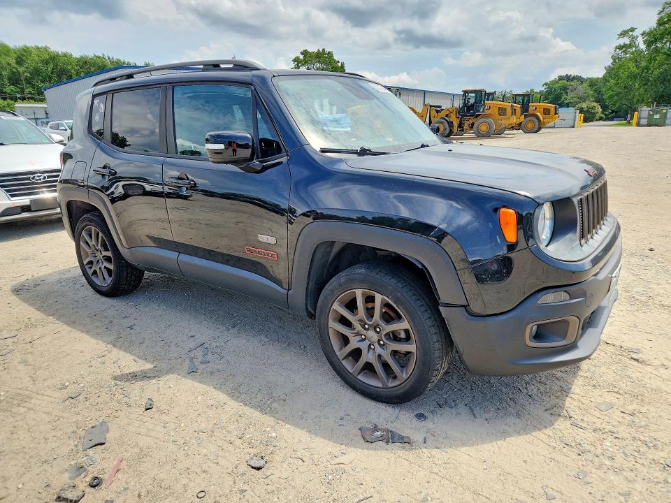Photo 4 from auction – 2016 JEEP RENEGADE with VIN ZACCJBBT0GPD62010
