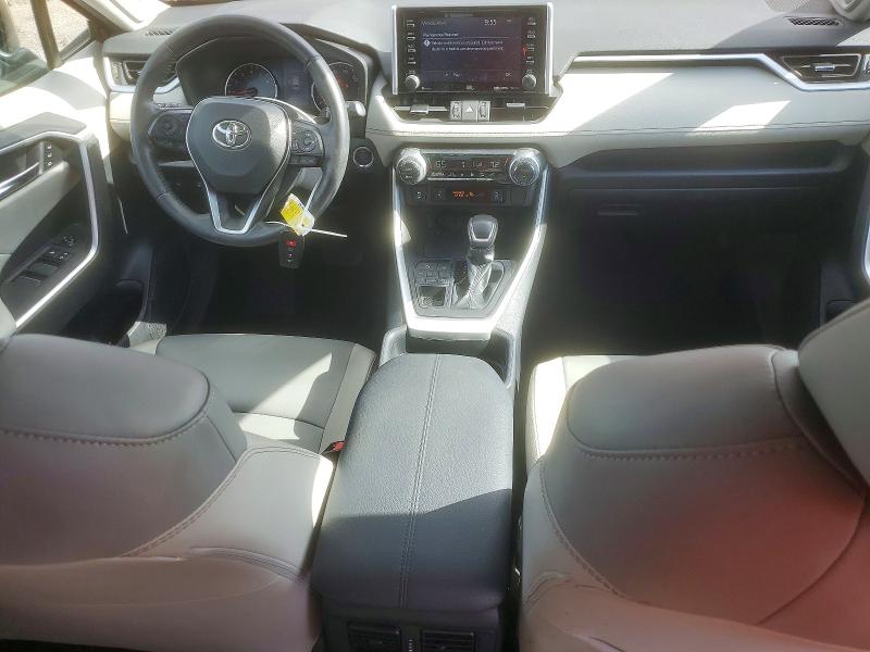 Photo 8 from auction – 2019 TOYOTA RAV4 with VIN 2T3A1RFV2KW017843