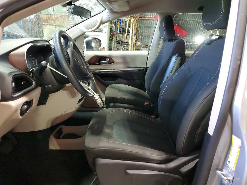 Photo 7 from auction – 2020 CHRYSLER VOYAGER with VIN 2C4RC1AG6LR117754