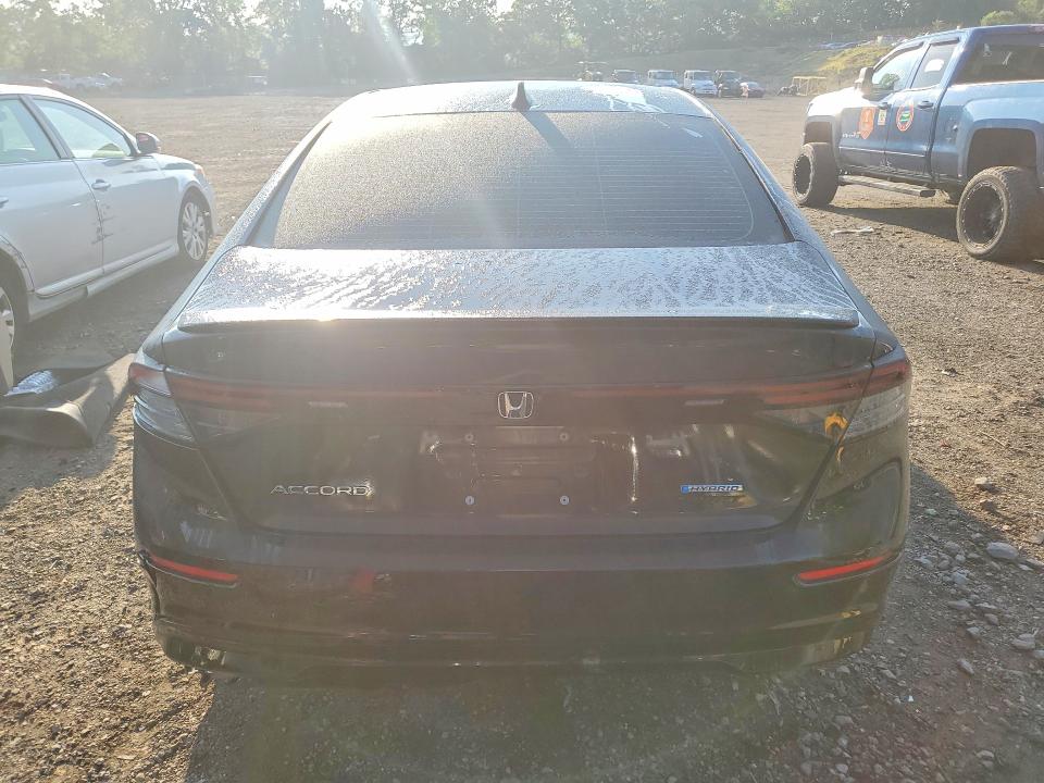Снимка 6 от търг – 2025 HONDA ACCORD с VIN 1HGCY2F77SA041021