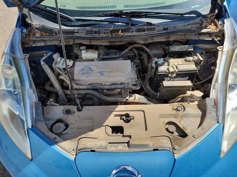 Photo 11 from auction – 2011 NISSAN LEAF with VIN JN1AZ0CP3BT002560