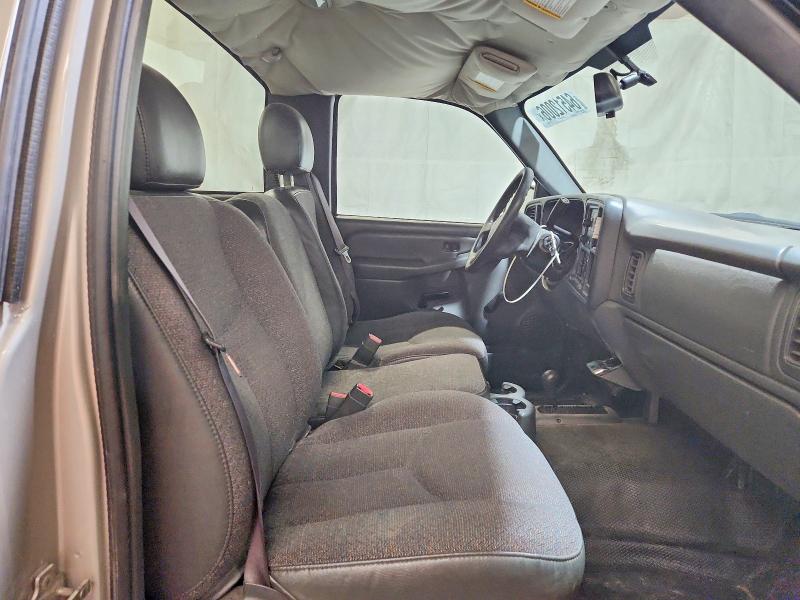 Photo 10 from auction – 2004 CHEVROLET SILVERADO with VIN 1GCEK14X54Z237386