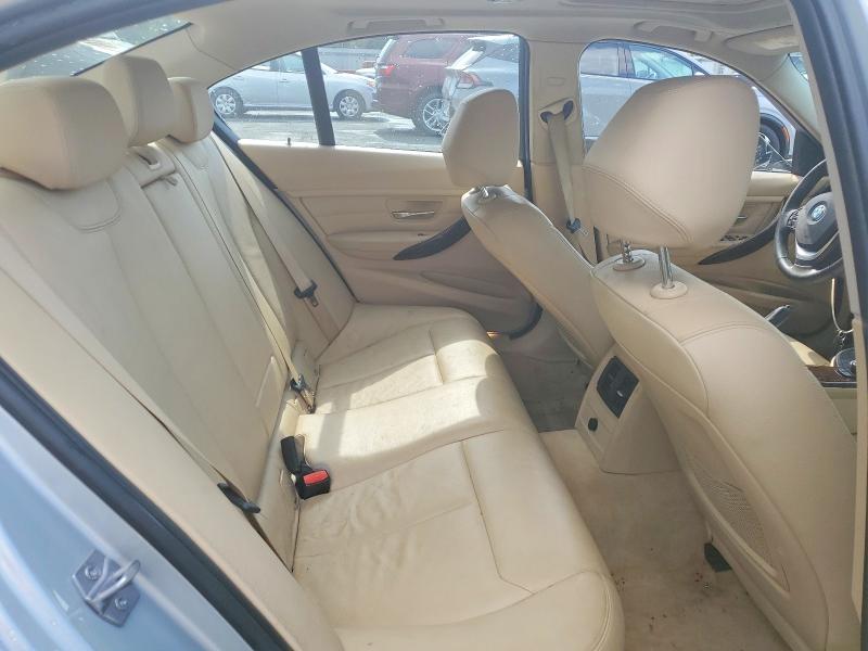 Photo 10 from auction – 2014 BMW 328 with VIN WBA3A5C51EP601184