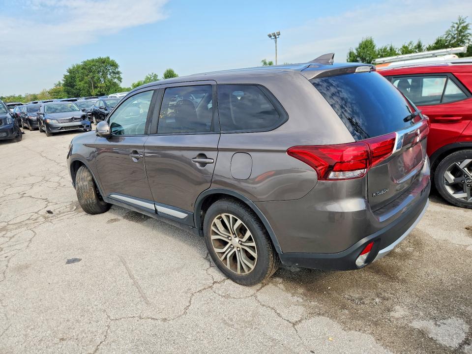 Photo 2 from auction – 2017 MITSUBISHI OUTLANDER with VIN JA4AD3A30HZ002528