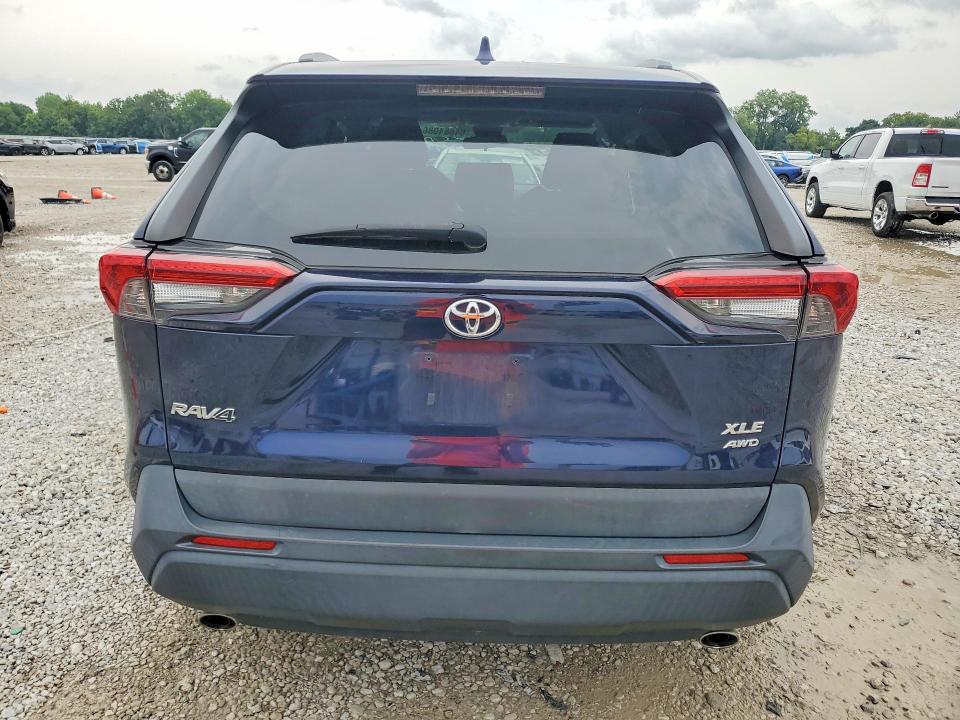 Photo 6 from auction – 2019 TOYOTA RAV4 with VIN 2T3P1RFV0KW071880