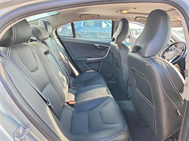 Photo 10 from auction – 2017 VOLVO S60 with VIN YV126MFL4H2438188