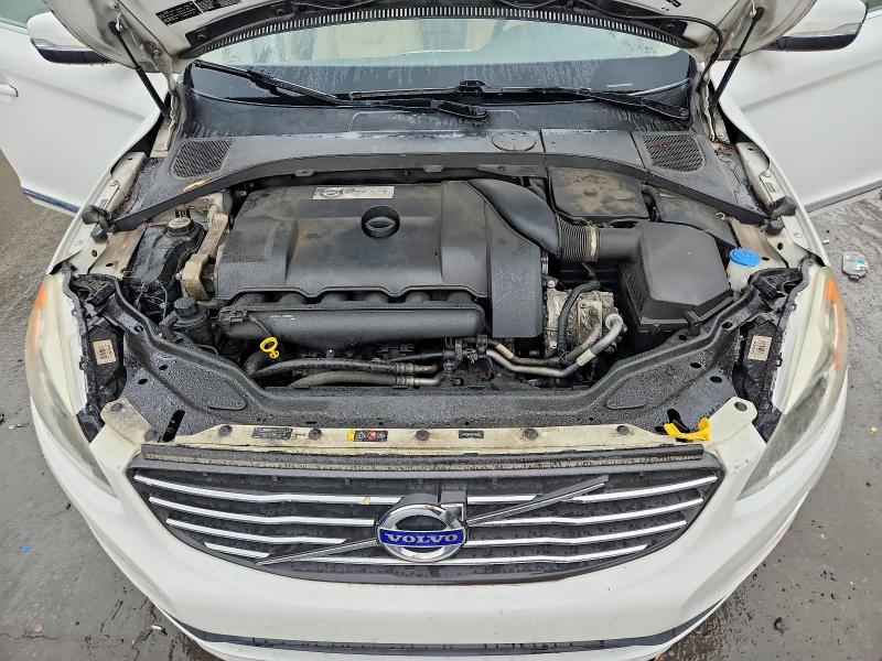 Photo 12 from auction – 2016 VOLVO XC60 with VIN YV4902RK0G2788605