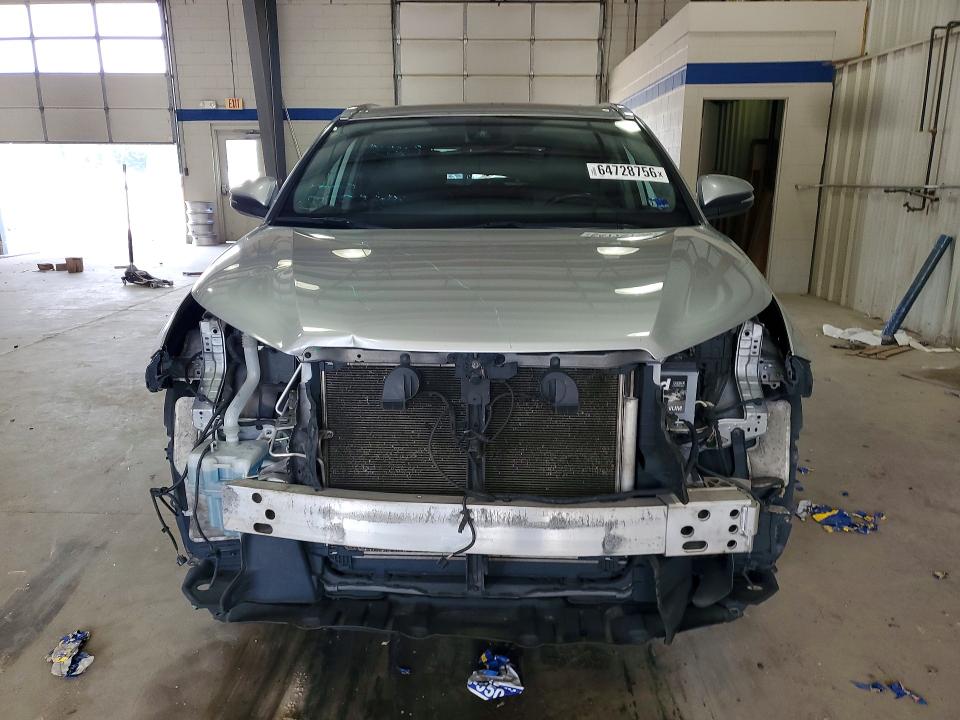 Photo 5 from auction – 2019 TOYOTA HIGHLANDER with VIN 5TDJZRFH6KS734153