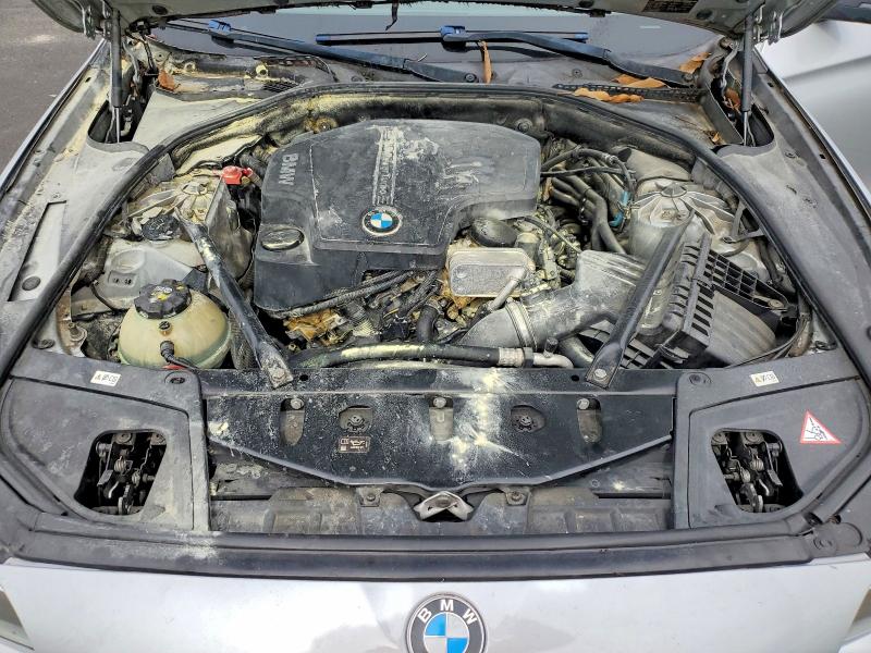 Photo 11 from auction – 2016 BMW 528 with VIN WBA5A5C58GD529574