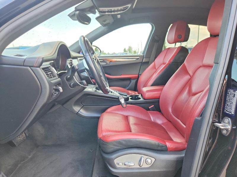 Photo 7 from auction – 2018 PORSCHE MACAN with VIN WP1AA2A50JLB06261