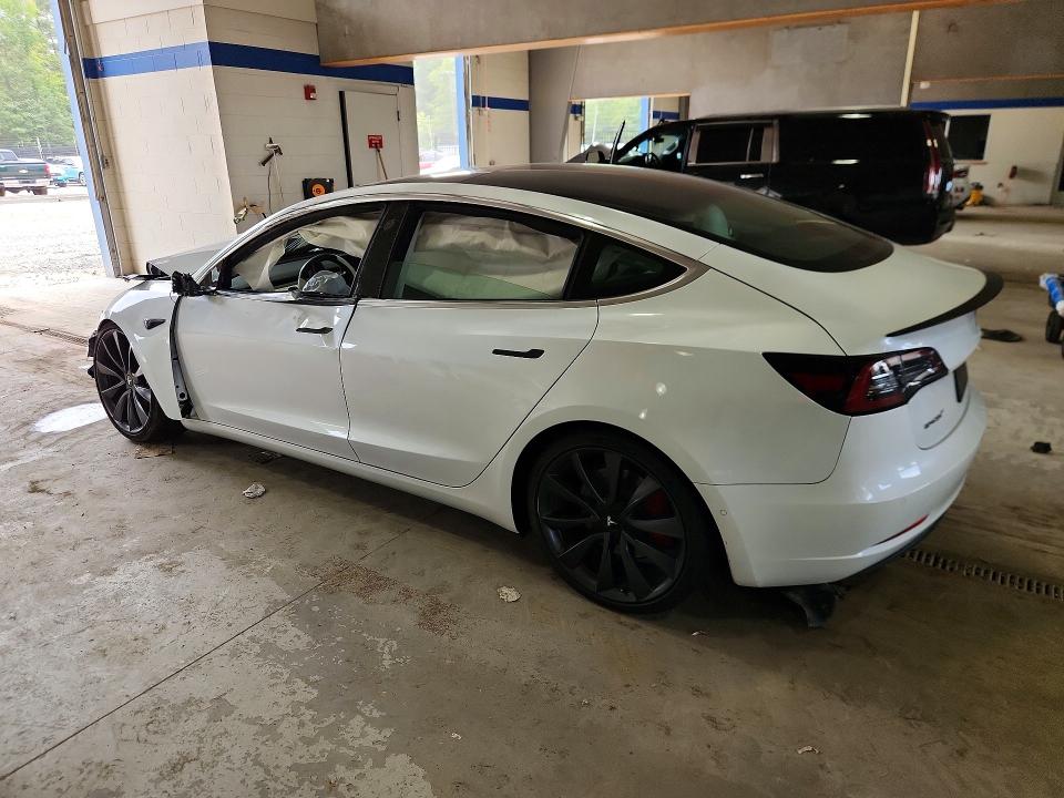 Photo 2 from auction – 2020 TESLA MODEL 3 with VIN 5YJ3E1EC3LF742826