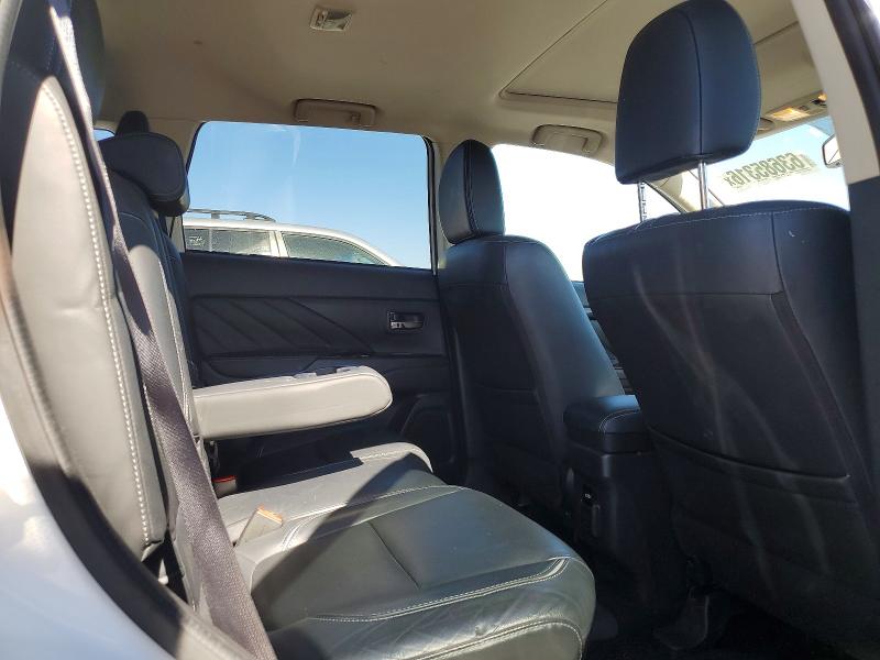 Photo 10 from auction – 2018 MITSUBISHI OUTLANDER with VIN JA4J24A52JZ059056