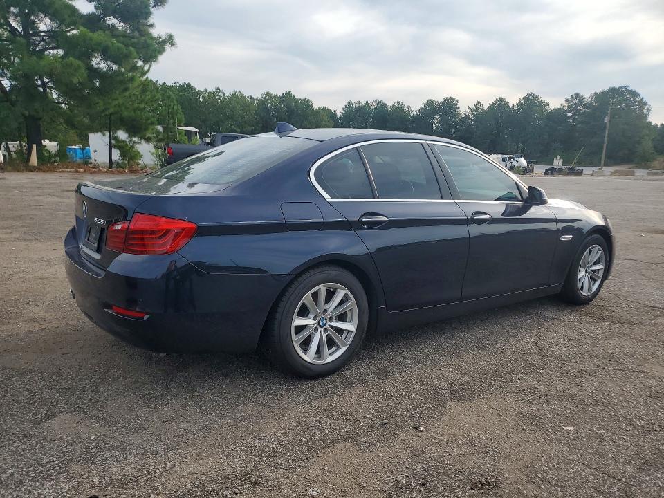 Photo 3 from auction – 2015 BMW 528 with VIN WBA5A5C52FD519072