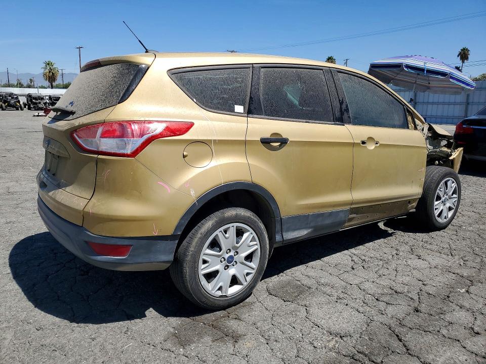 Photo 3 from auction – 2014 FORD ESCAPE with VIN 1FMCU0F71EUC68699