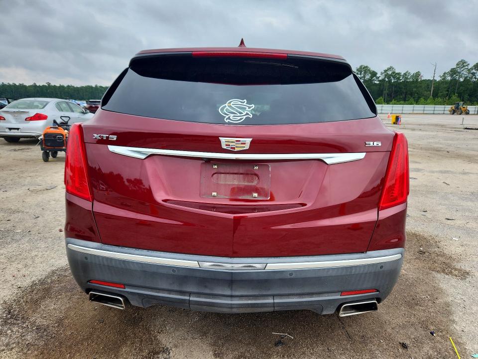 Photo 6 from auction – 2017 CADILLAC XT5 with VIN 1GYKNBRS2HZ178150